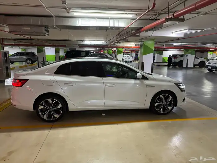 رينو ميجان 2020 LE 9