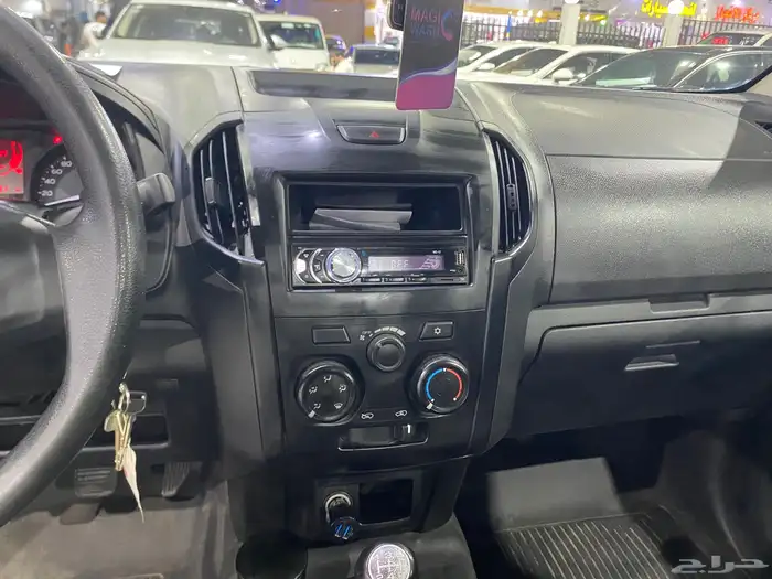 ايسوزو ديماكس موديل 2022 12