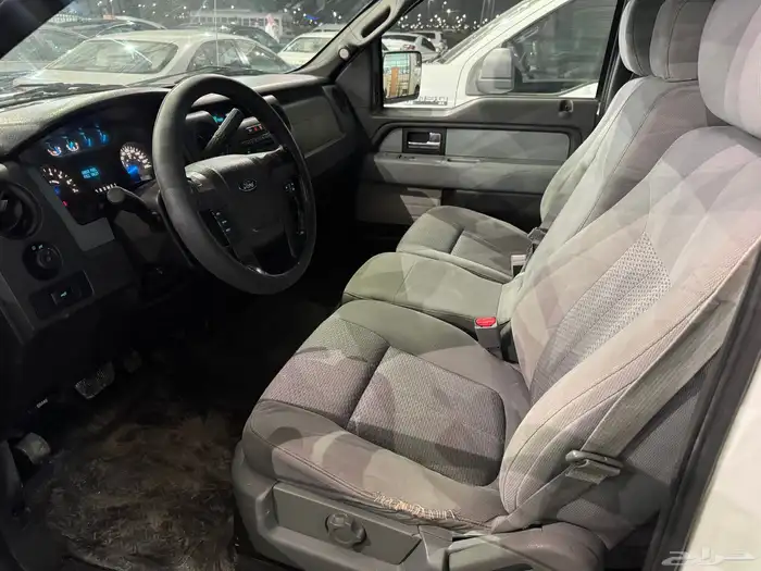 للبيع فورد F150 موديل 2013 v8 5