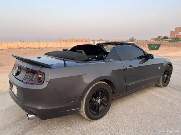 موستنج كشف 2013 convertible v6 3.7L Mustang 11