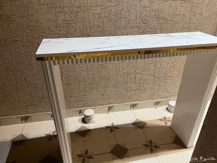 طاولة شبة جديده 0