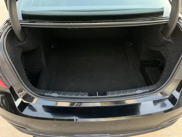 بي ام دبليو الفئة الثالثة BMW (2018) 320i A F30 34
