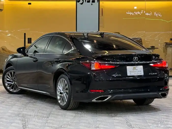 لكزس - ES350 - DD فل كامل سعودي - 2021 ( بحاله ممتازه ) 28