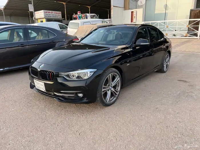 بي ام دبليو الفئة الثالثة BMW (2018) 320i A F30 13