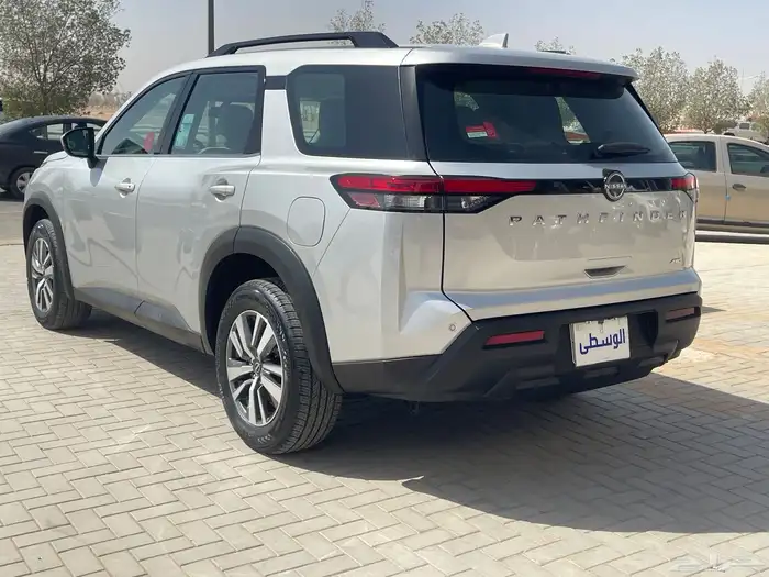 للبيع نيسان باثفندر 2024 دبل 4