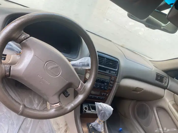 لكزس 300es موديل 2000 أمريكي للبيع تشليح او قطع 4
