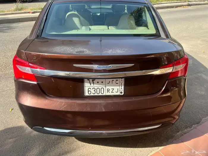 كرايسلر C200 موديل 2012 للبيع 5