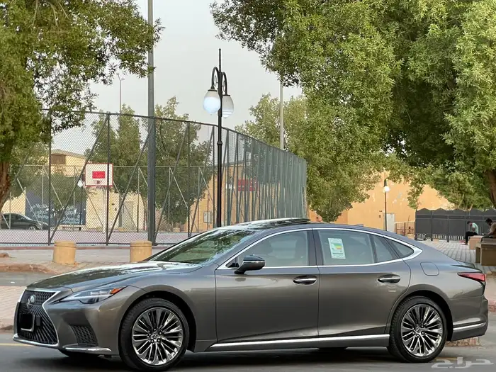 لكزس LS500 2022 ممشى (13) الف 2