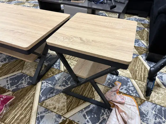 طاولة قهوة للضيوف مع طاولتين صغيرتين 5