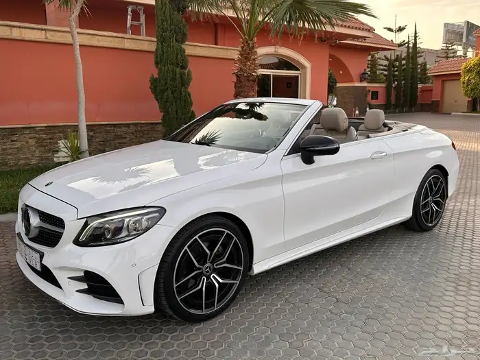مرسيدس C200 كشف 2021 45
