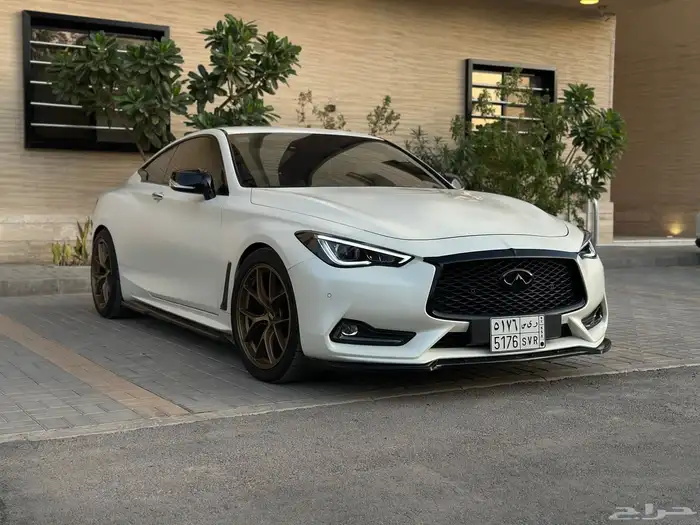 انفنتي Q60 2022 12