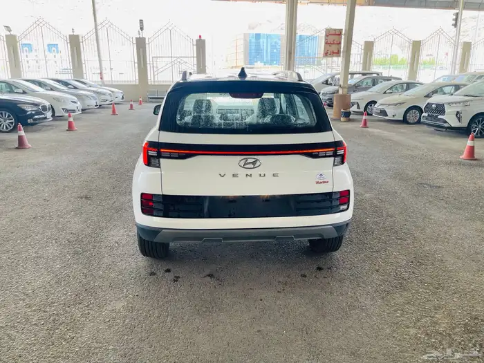 هيونداي فينيو 2025 بريميوم كاش او تقسيط 2