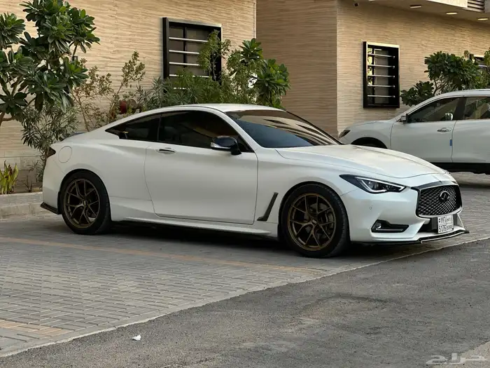 انفنتي Q60 2022 10