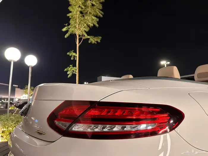 مرسيدس C200 كشف 2021 32