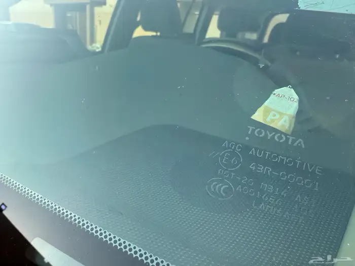 لاندكروزر GXR.3.سعودي فل كامل ( ماشي 160 الف ) 12