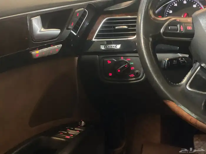 اودي A8 2014 عداد ((144الف)) بحاله نظيفة جدا 9