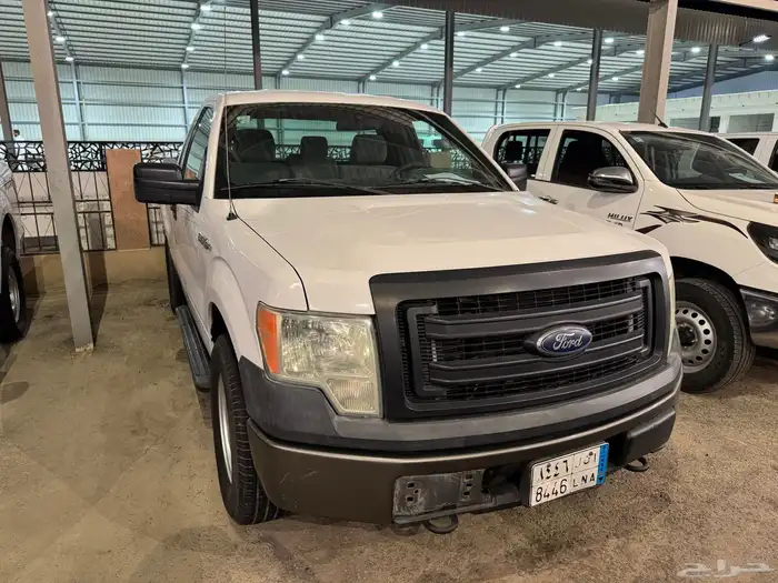 للبيع فورد F150 موديل 2013 v8 1