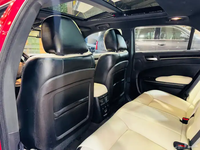 كرايزلر فل 2016 S 8V (بحاله ممتازه) 8