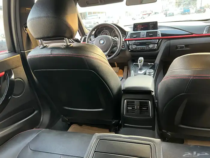 بي ام دبليو الفئة الثالثة BMW (2018) 320i A F30 30