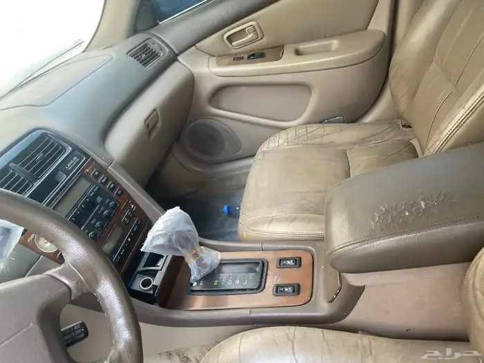 لكزس 300es موديل 2000 أمريكي للبيع تشليح او قطع 8