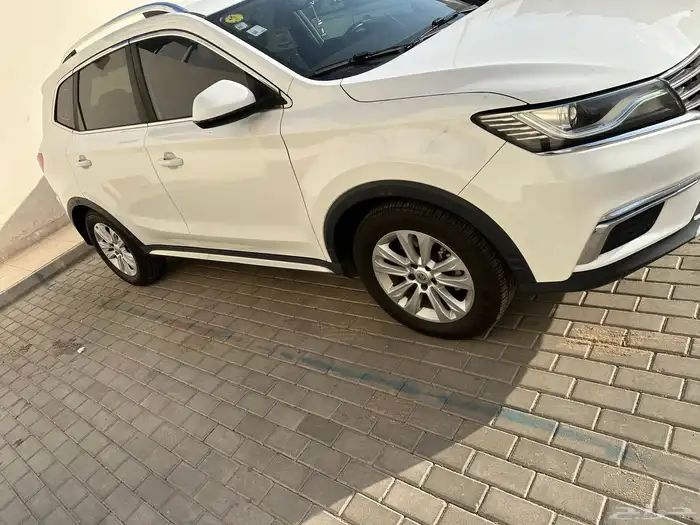 ام جي ار اكس 5 1
