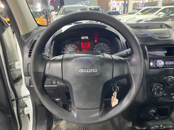 ايسوزو ديماكس موديل 2022 13