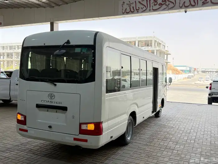 تويوتا باص كوستر 2022 6