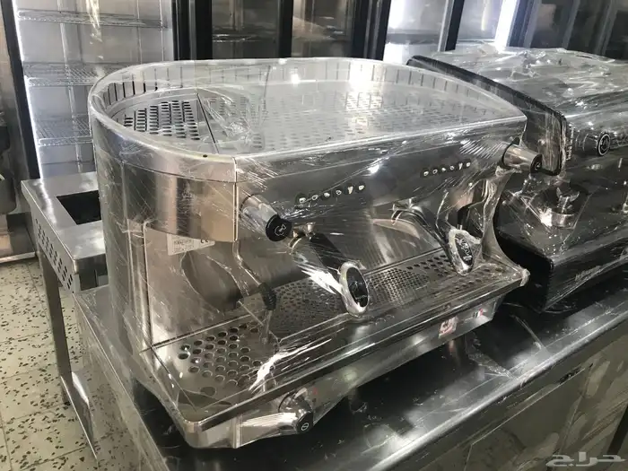 للبيع ماكينة قهوه ايطاليه 0