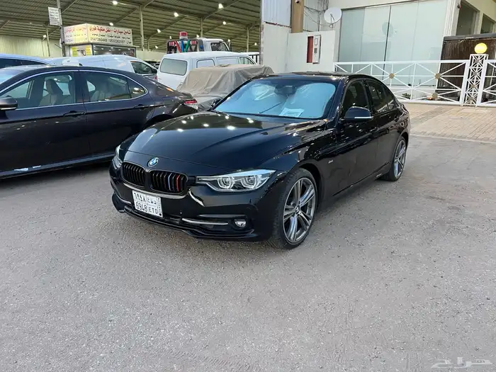 بي ام دبليو الفئة الثالثة BMW (2018) 320i A F30 0