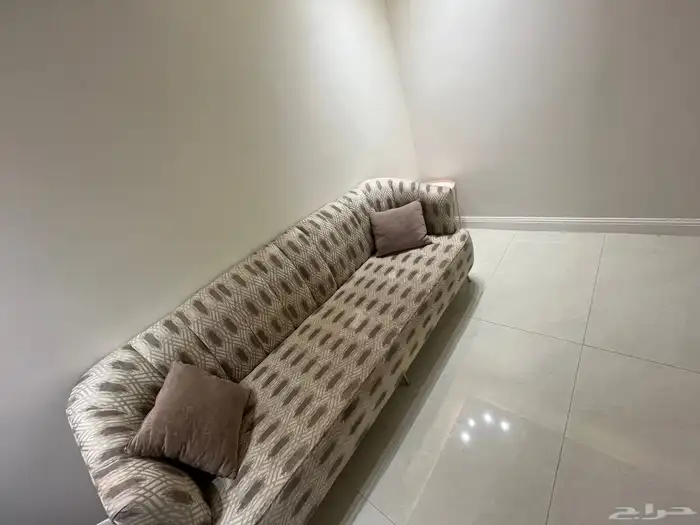 كنب للبيع   سرير اطفال 3