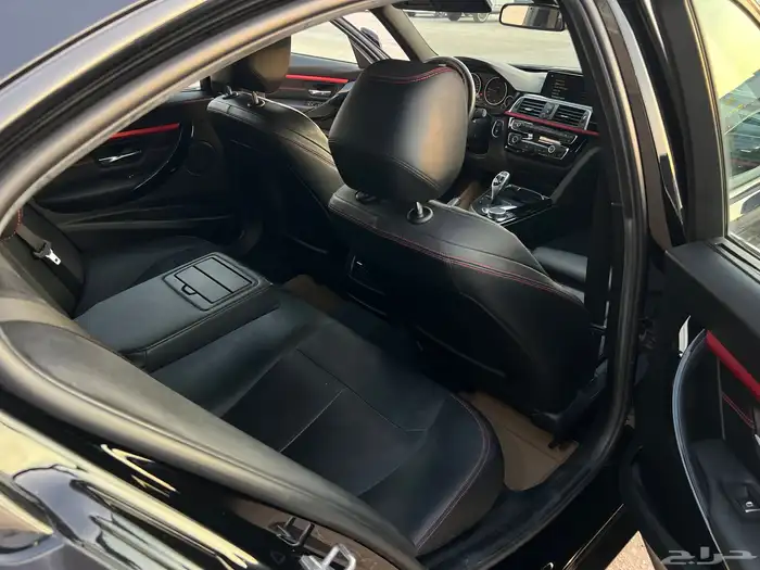بي ام دبليو الفئة الثالثة BMW (2018) 320i A F30 27