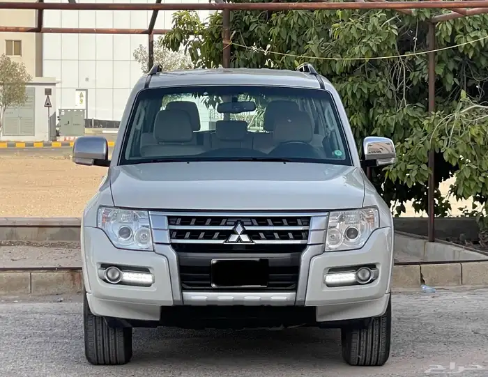 ميتسوبيشي-باجيرو-2020(ممشي69الف)بحاله الوكاله 0