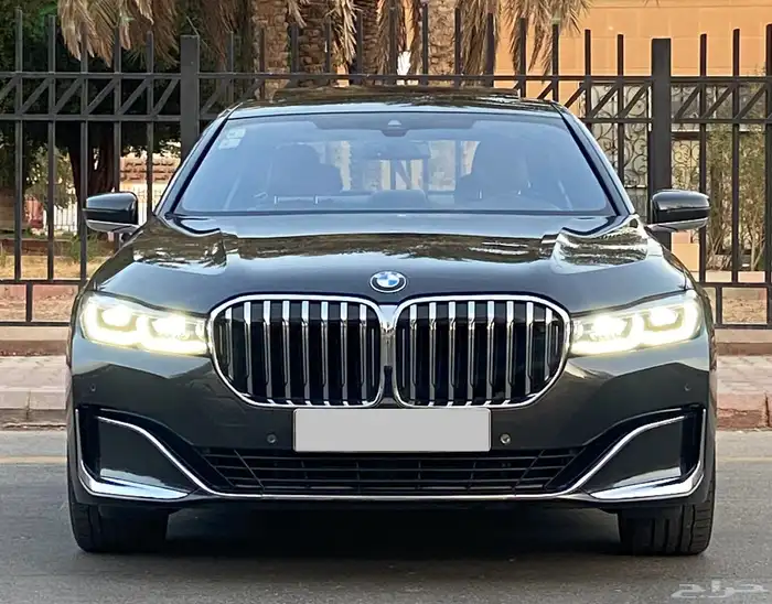 بي ام دبليو الفئة السابعة 2020 730LI 0