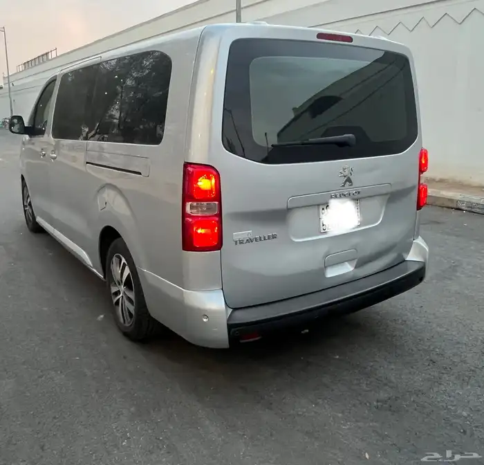 بيجو 5