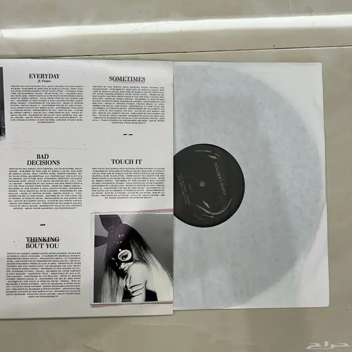 فينيل Dangerous Woman By Ariana Grande 2