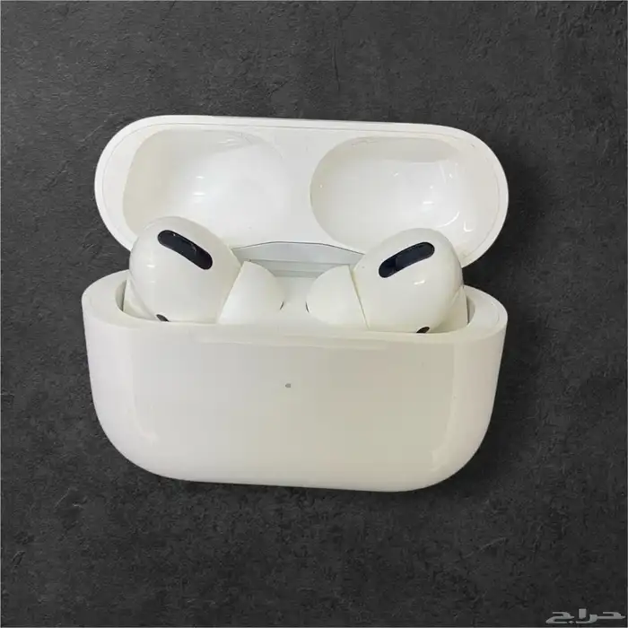 AirPods Pro with MagSafe Charging Case - 1 1