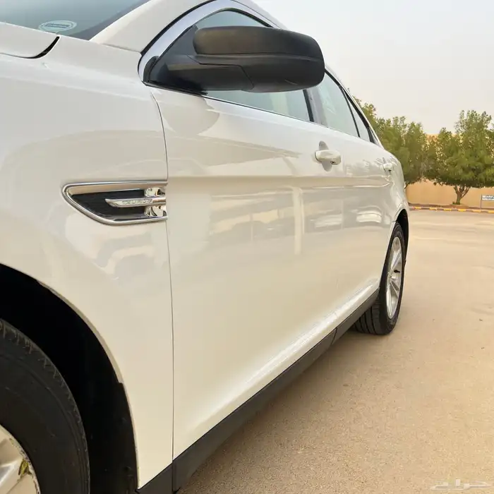 فورد تورس 2019 نظيف جدا 6