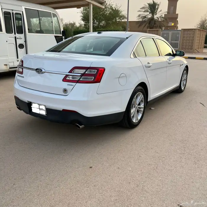 فورد تورس 2019 نظيف جدا 2