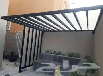 مظلات وسواتر سندويش بنل برجولات شكل خشبي مستودعات لكسان 33