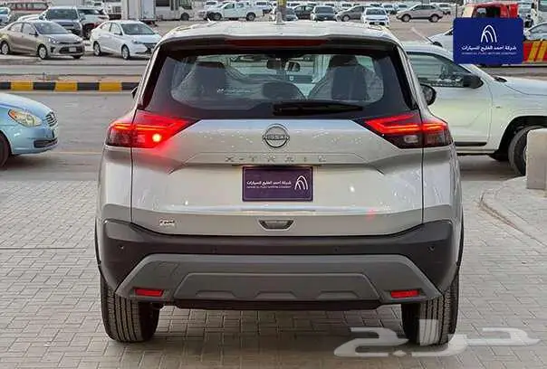 نيسان اكستريل 2025 نص فل   ستاندر   نص فل مطور 2