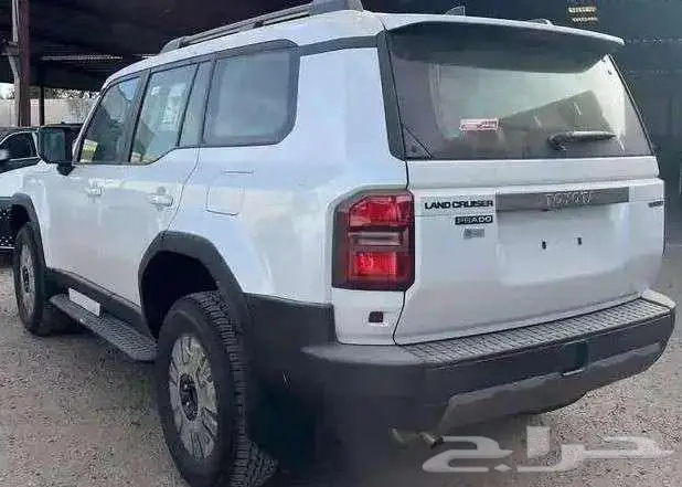 تويوتا برادو TXL3 بنزين موديل 2025 11