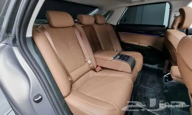 مملوكة لدي العصيمي قيد الشحن _ أزيرا كاليجرافي 2WD _2023 7