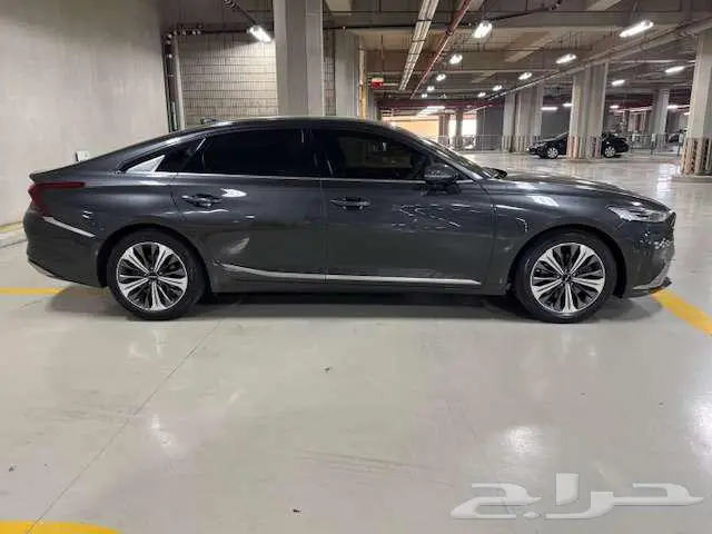كيا كي 8 2022 نظيفة جدا بوضع الوكالة بطاقة جمركية 5