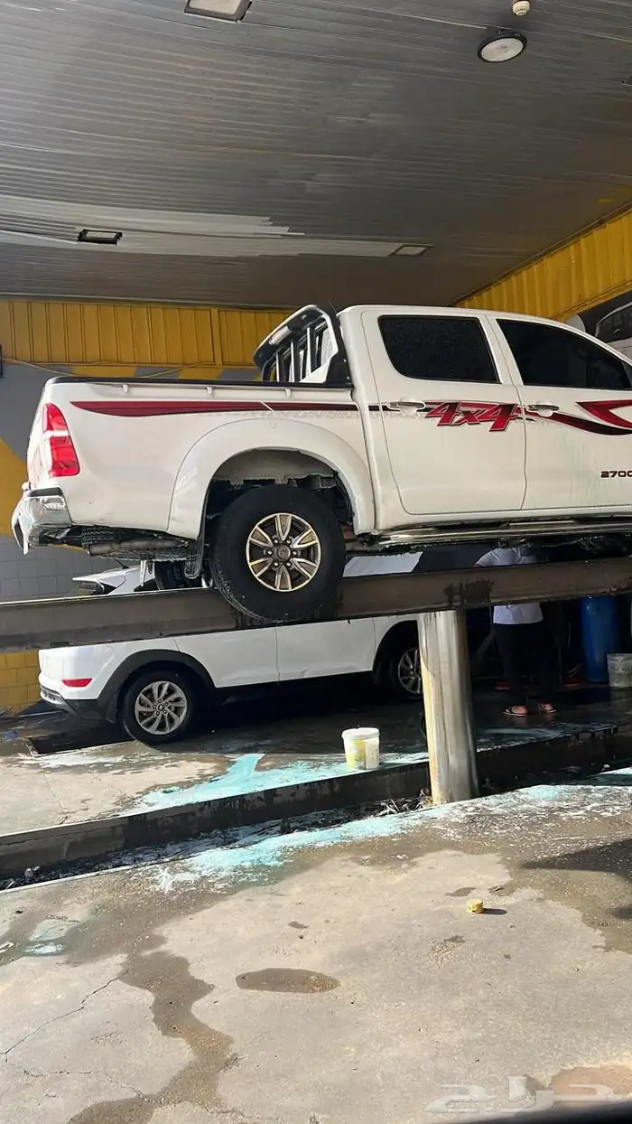 مغسلة سيارت 4 مسارات للتقبيل 0