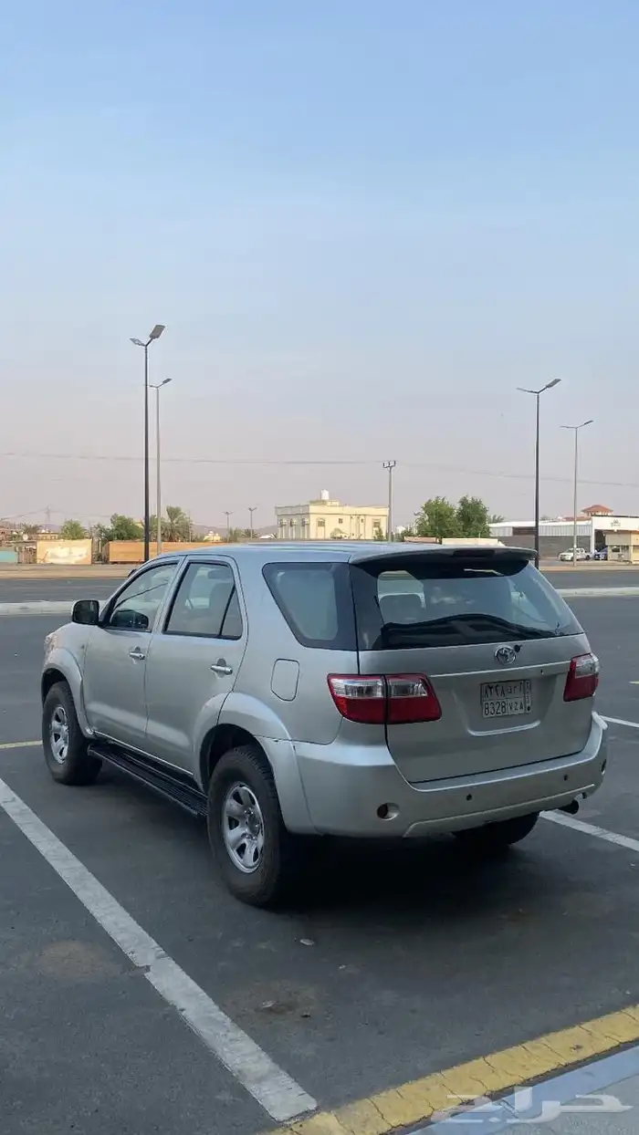 فورشنر 2009 4 سلندر دبل قير عايدي 1