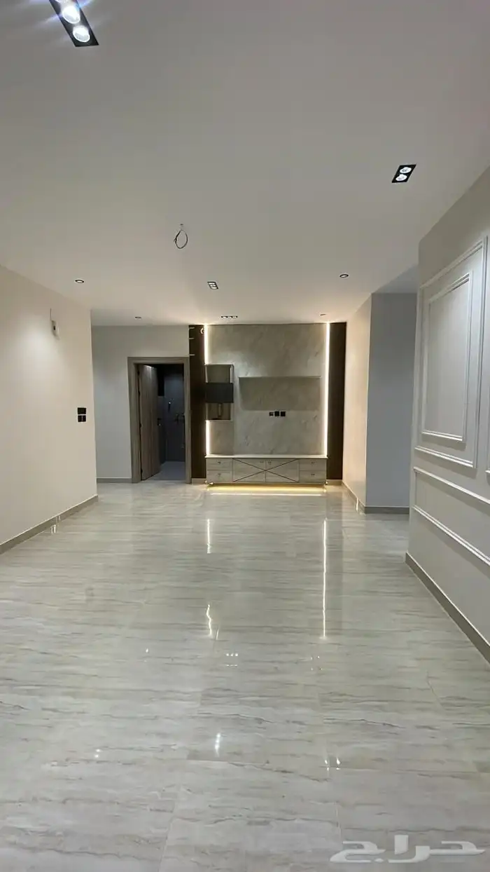 شقق تمليك ب مدخل خاص في حي وسام 3 ب 700 الف فقط 9