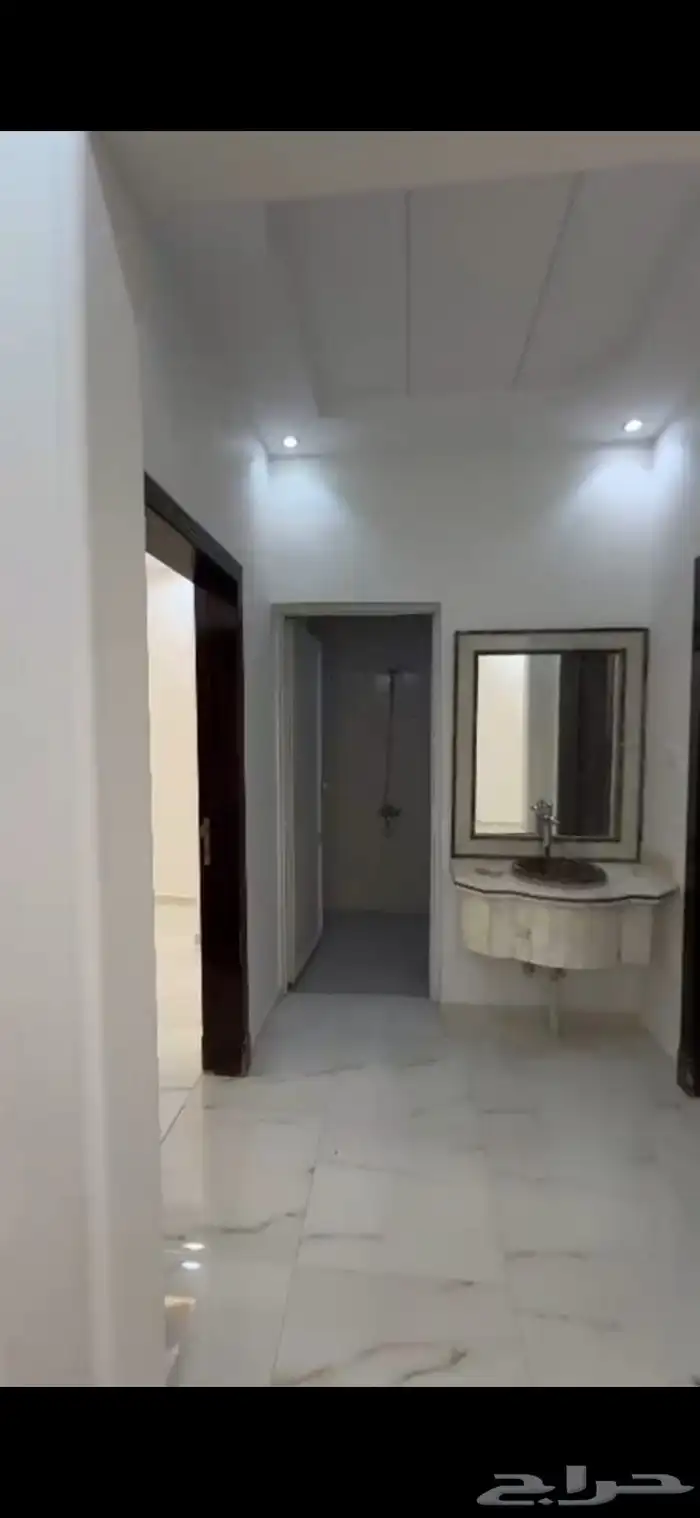شقه للايجار الخنيني 1