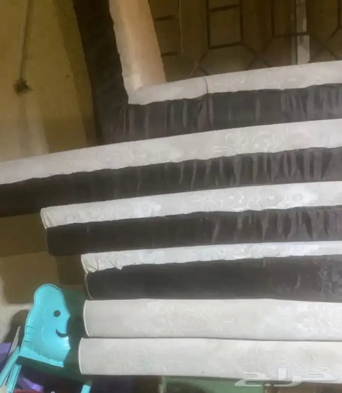 كنب حرف Lللبيع 0