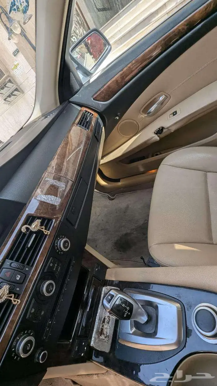 بي ام 523I 2008 لوحات مميزة 10
