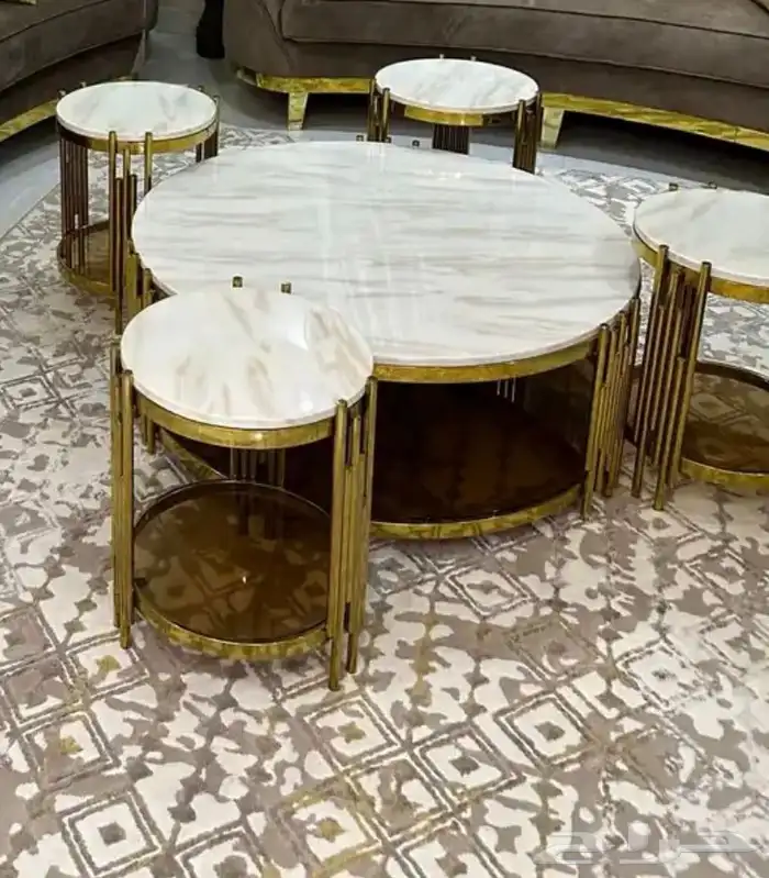 طاوله كبيره 1